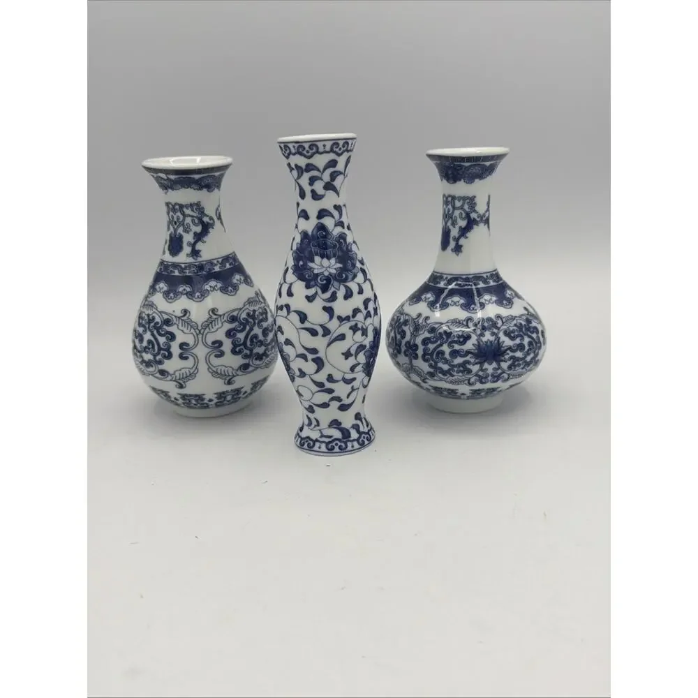Blue and White Chinoiserie Vases 3pc Set, Mini Decorative Bud Vase Antique Style